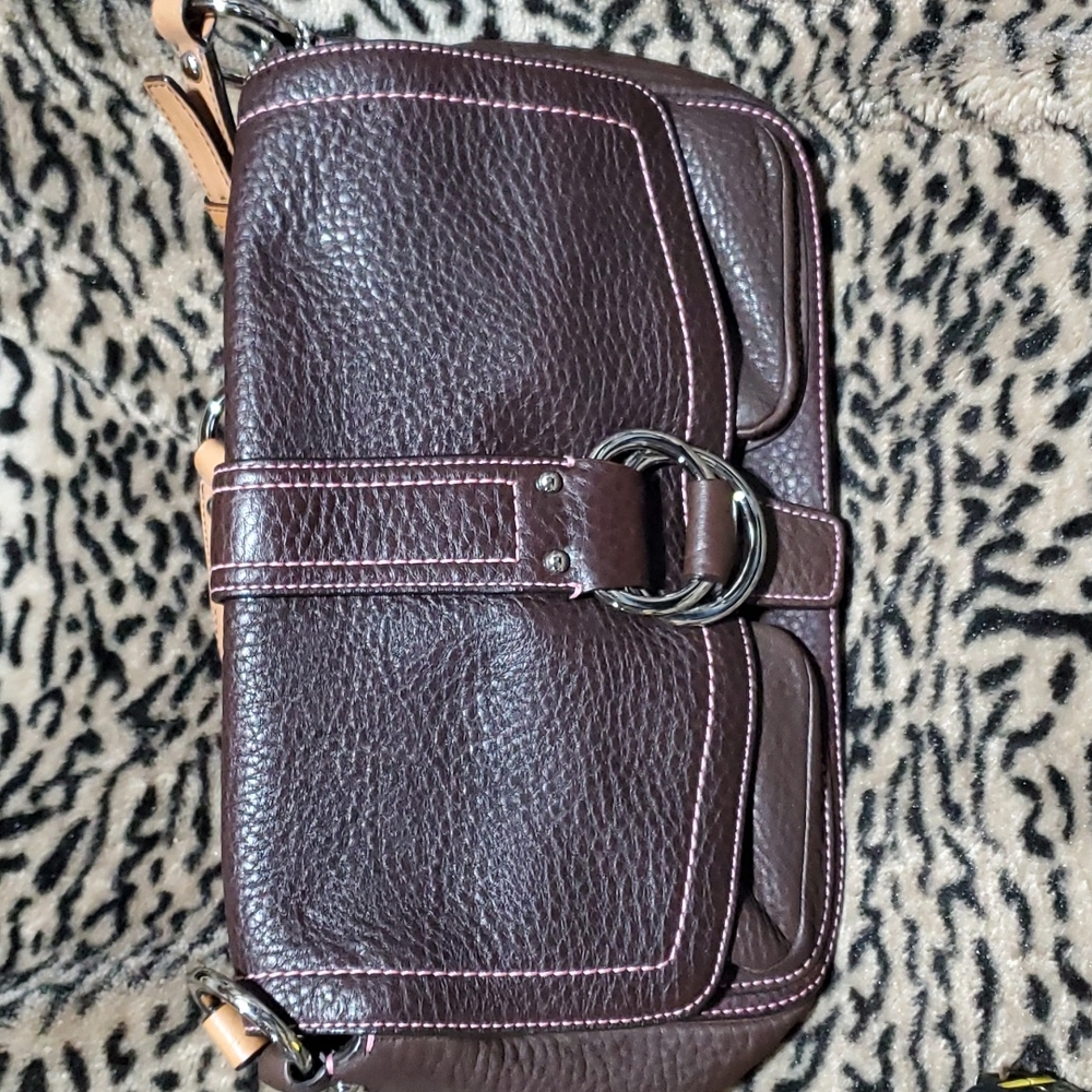 Great condition Leather Coach purse
